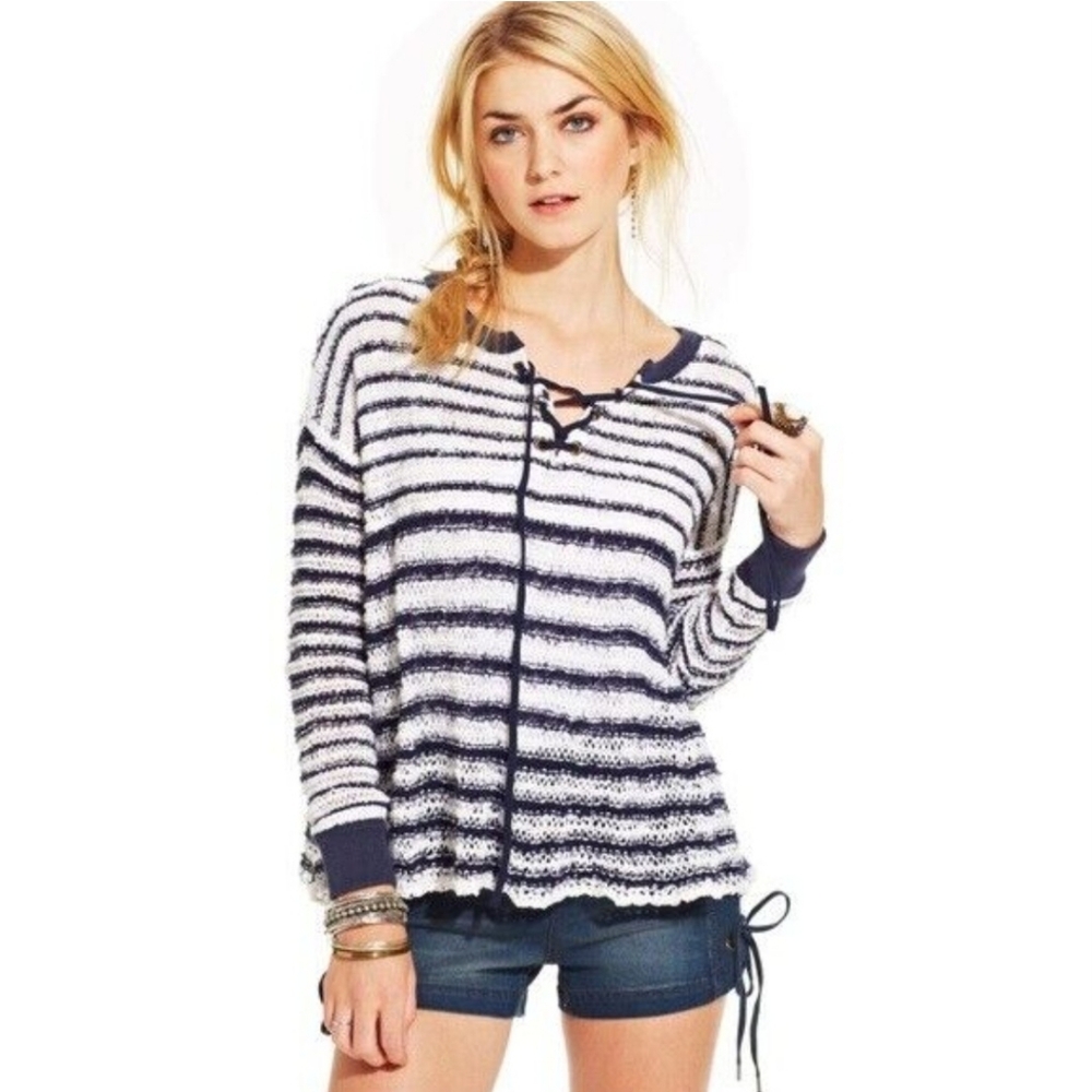 ✨ 2/$40 ✨ Free People Judy is a Punk Sweater, VGUC, Size S